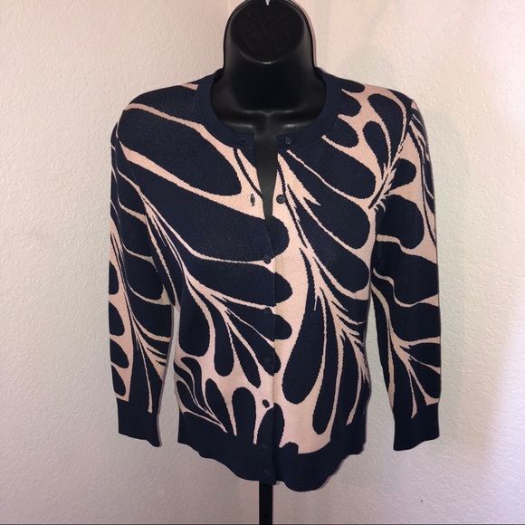 Ann Taylor Sweaters - NWT Ann Taylor Floral Button Cardigan Sweater XS